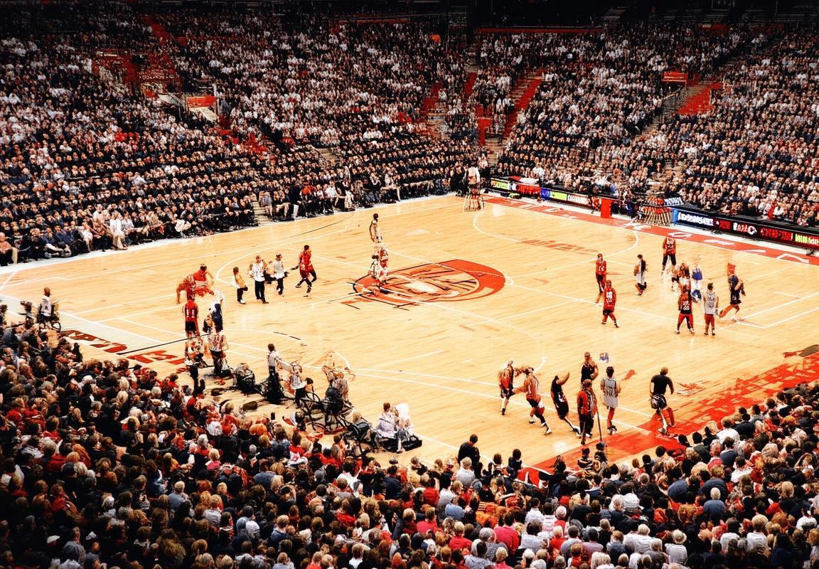 2016-17赛季公牛热火对决：经典战役回顾与战术解析(图3)